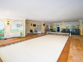 Belvilla by OYO Casa Regina